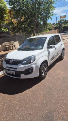 FIAT UNO 1.0 FIRE FLEX ATTRACTIVE MANUAL FIAT UNO 1.0 FIRE FLEX ATTRACTIVE MANUAL